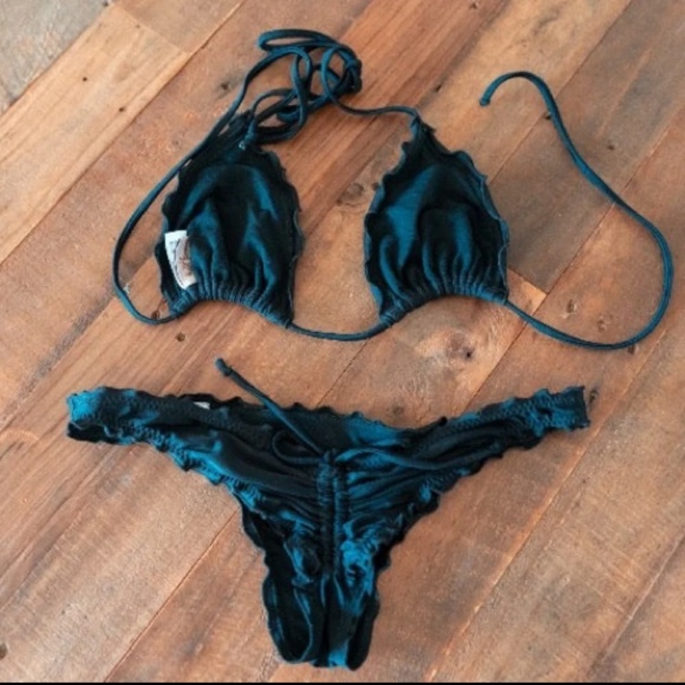 ❌SOLD❌ @ Ⓜ️ Luli Fama drawstring bikini set